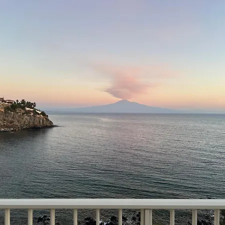 Oltremare * Brucoli